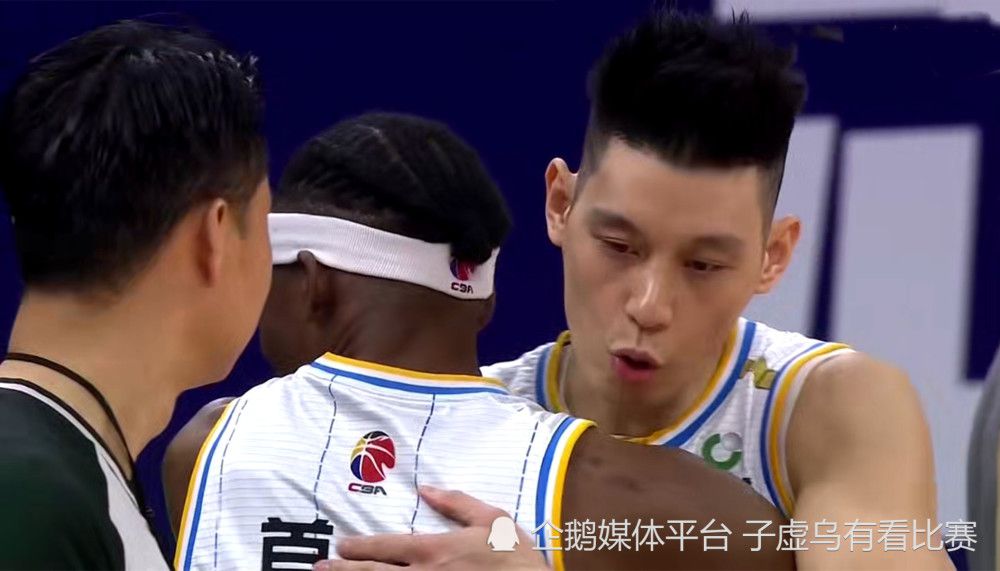 这是苏守道短短十几分钟内，被挂断的第三通电话了。